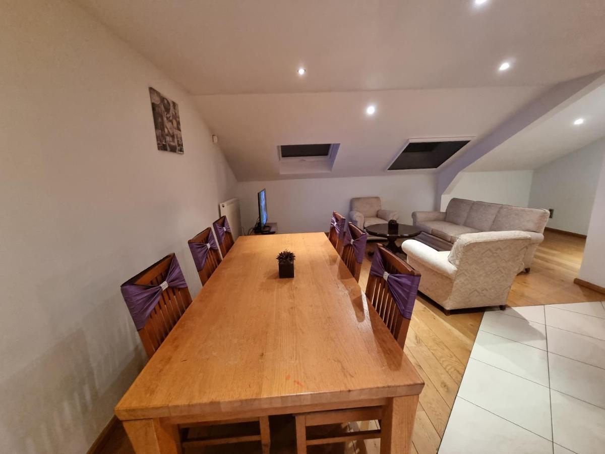 Susberg-1 & 2 Apartment Pelt ภายนอก รูปภาพ