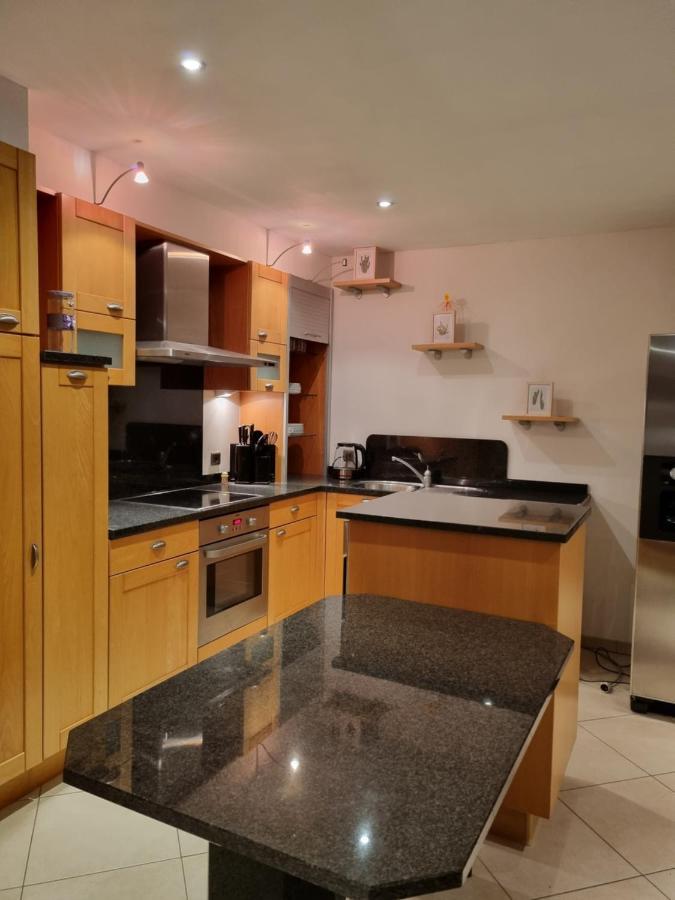 Susberg-1 & 2 Apartment Pelt ภายนอก รูปภาพ
